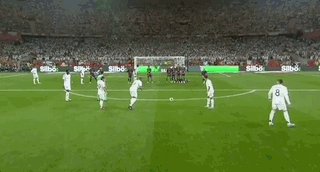 DO：拜仁及多家德甲&英超俱乐部正在关注法鹰中场拉尔森